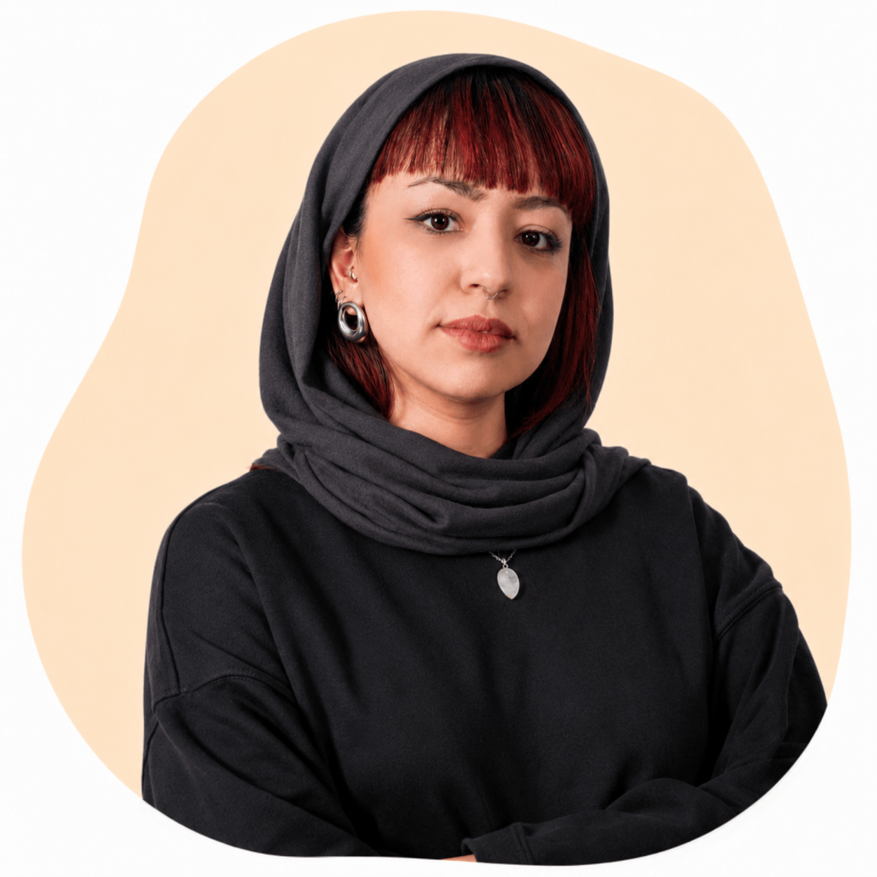 آیدا نقوی